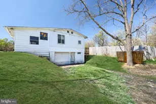 66 Little Ave, New Oxford, PA 17350 - Photo 20