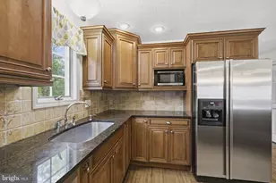 227 Heritage Dr, Gettysburg, PA 17325 - Photo 6