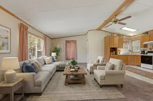 110 Frog Pond Hollow, Abbottstown, PA 17301 - Photo 2