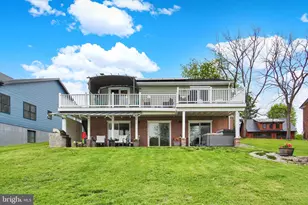 407 Heritage Dr, Gettysburg, PA 17325 - Photo 2