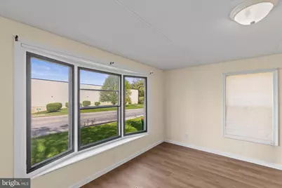 1104 W Elm Avenue, Hanover, PA 17331 - Photo 12