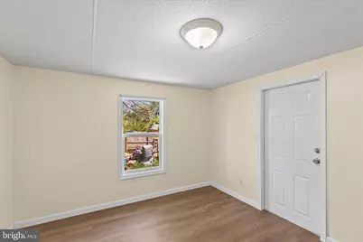 1104 W Elm Avenue, Hanover, PA 17331 - Photo 16