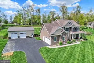 90 Marcey Ct, Littlestown, PA 17340 - Photo 2