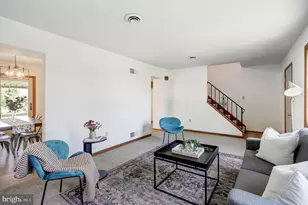 25 Filbert St, Hanover, PA 17331 - Photo 2
