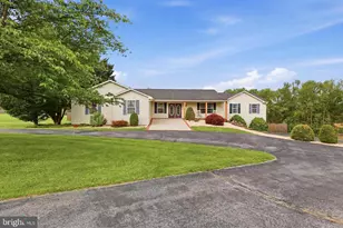 415 Barts Church Rd, Hanover, PA 17331 - Photo 2