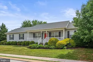 5 Kimberly Ann Ln, New Oxford, PA 17350 - Photo 2