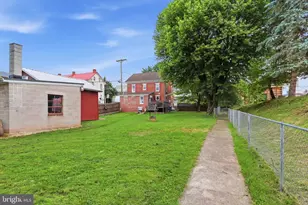 103 W King St, Abbottstown, PA 17301 - Photo 36
