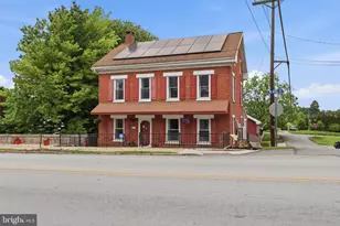 103 W King St, Abbottstown, PA 17301 - Photo 2