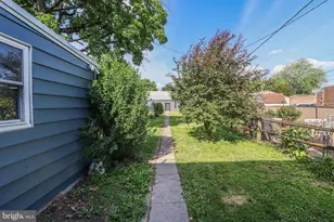 8 Carlisle St, New Oxford, PA 17350 - Photo 14