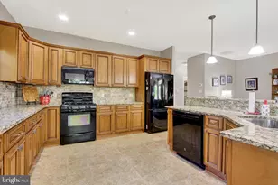 143 Bittern Dr, Gettysburg, PA 17325 - Photo 10