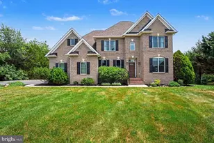 75 Palace Dr, Gettysburg, PA 17325 - Photo 1