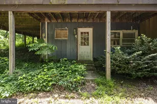275 Hoffman Rd, Gettysburg, PA 17325 - Photo 6