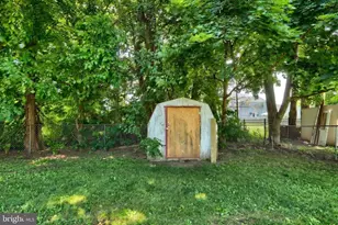 415 Hanover St, New Oxford, PA 17350 - Photo 44