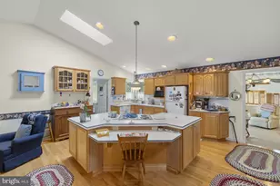 327 Beaver St, East Berlin, PA 17316 - Photo 18
