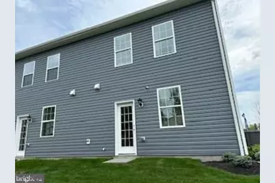 37 Cambridge Court, Gettysburg, PA 17325 - Photo 2