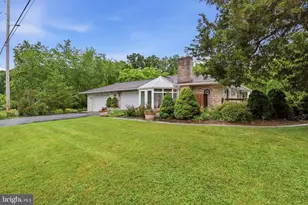 22 Burnside Dr, East Berlin, PA 17316 - Photo 2