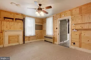 526 W King St, East Berlin, PA 17316 - Photo 6