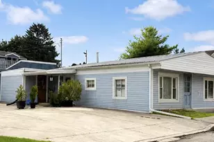 374 Maple Ave, Hanover, PA 17331 - Photo 2