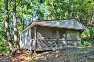 89 Oak Ln, Orrtanna, PA 17353 - Photo 1