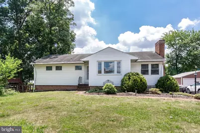 231 E High Street, New Oxford, PA 17350 - Photo 1