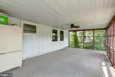 231 E High Street, New Oxford, PA 17350 - Photo 8
