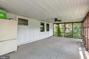 231 E High St, New Oxford, PA 17350 - Photo 8