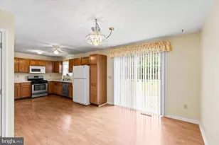 285 Drummer Dr, New Oxford, PA 17350 - Photo 10