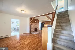 25 John Edward Dr, Littlestown, PA 17340 - Photo 4