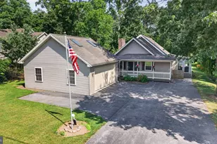 15 Howard Dr, East Berlin, PA 17316 - Photo 1