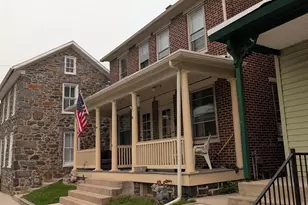 144 E Middle St, Gettysburg, PA 17325 - Photo 2