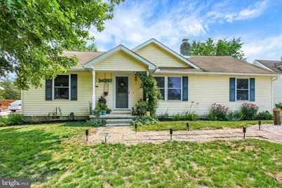 659 Curtis Drive, Gettysburg, PA 17325 - Photo 2