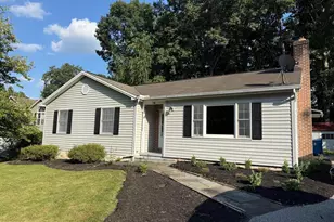 16 Halleck Dr, East Berlin, PA 17316 - Photo 2