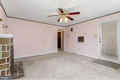 19 N Jefferson Street, Hanover, PA 17331 - Photo 4