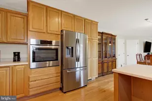 239 Race Horse Rd, Hanover, PA 17331 - Photo 8
