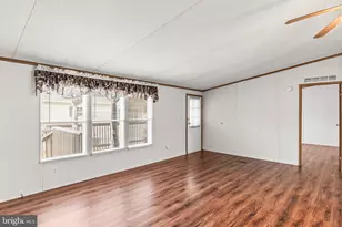 29 Hampshire Dr, New Oxford, PA 17350 - Photo 6