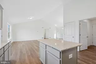 42 Lillich Dr, Abbottstown, PA 17301 - Photo 10