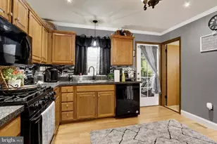 23 Lumber St, Littlestown, PA 17340 - Photo 8