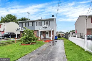 23 Lumber St, Littlestown, PA 17340 - Photo 2
