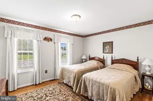 70 Kevin Dr, New Oxford, PA 17350 - Photo 18