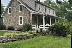 450 Kohler School Rd, New Oxford, PA 17350 - Photo 1