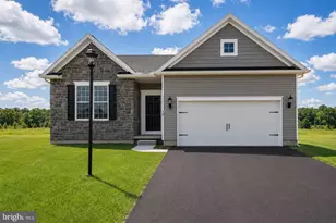 13 Tanager Ct, Gettysburg, PA 17325 - Photo 1