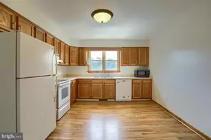 7 Cannon Ln, Gettysburg, PA 17325 - Photo 4