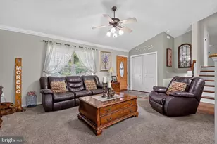 240 Matthew Dr, New Oxford, PA 17350 - Photo 16