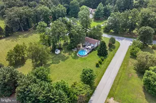 119 Hamilton Dr, Abbottstown, PA 17301 - Photo 4