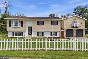 152 Poplar Rd, New Oxford, PA 17350 - Photo 1