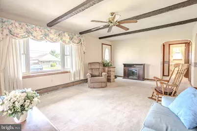410 Delone Ave, Mc Sherrystown, PA 17344 - Photo 8