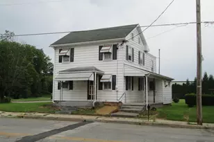 225 Abbottstown St, East Berlin, PA 17316 - Photo 2