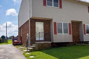 622 Cricket Ln, Mc Sherrystown, PA 17344 - Photo 1