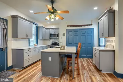 13 Hanover Street, New Oxford, PA 17350 - Photo 16