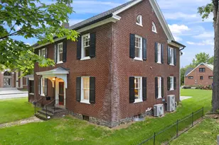155 W Lincoln Ave, Gettysburg, PA 17325 - Photo 2